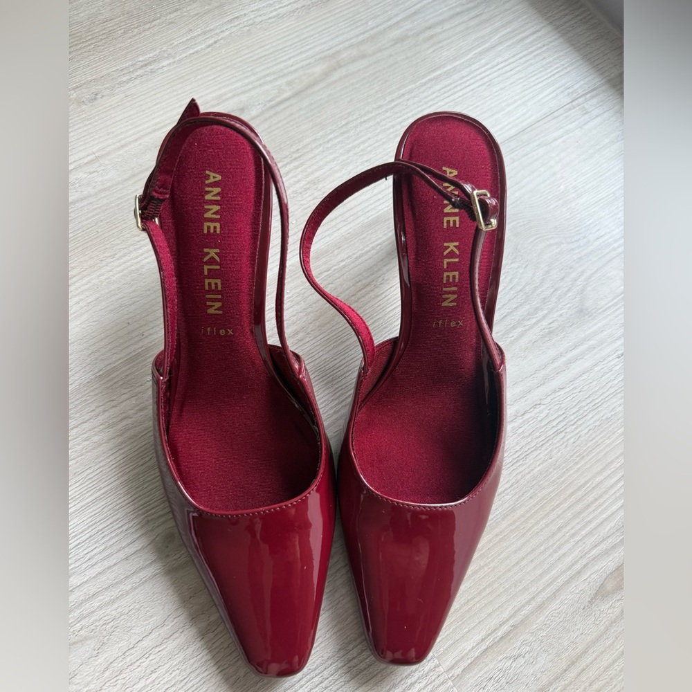 Anne Klein Rosel Slingback Pump